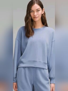 Lululemon FIRE! NWT! Softstreme Perfectly Oversized Cropped Crew. Sz 14. R2S!